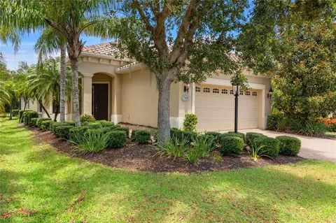 7130 Westhill Ct, Lakewood Ranch, FL 34202