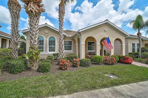 5662 Fossano Dr, Sarasota, FL 34238
