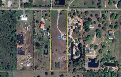 10766 Schaeffer Ln, Lake Wales, FL 33898
