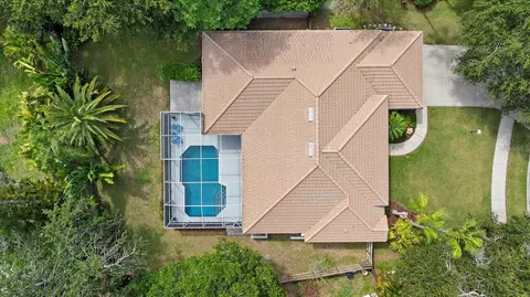 5619 Oak Grove Ct, Sarasota, FL 34233