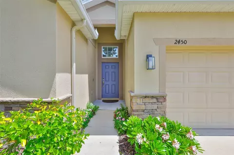2450 Dovesong Trace Dr, Ruskin, FL 33570