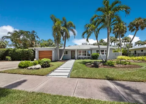 409 N Washington Dr, Sarasota, FL 34236