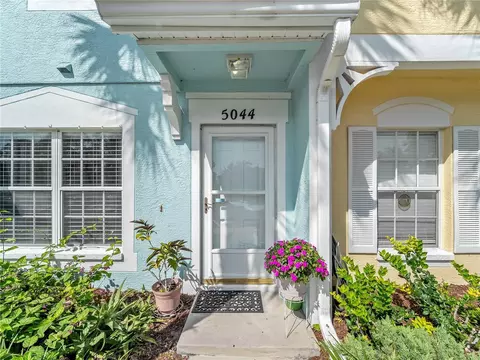 5044 Misty Canal Pl, Bradenton, FL 34203