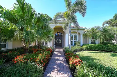 2338 Little Country Rd, Parrish, FL 34219