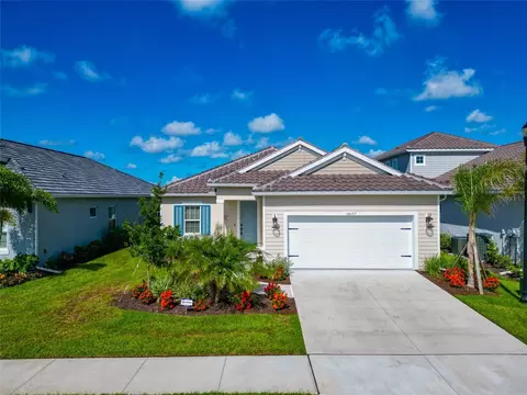 10177 Crystal Isle Cir, Sarasota, FL 34241