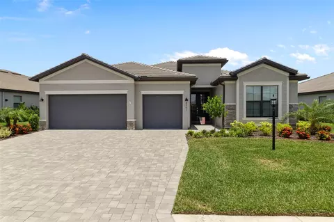 4961 Seafoam Trl, Bradenton, FL 34211