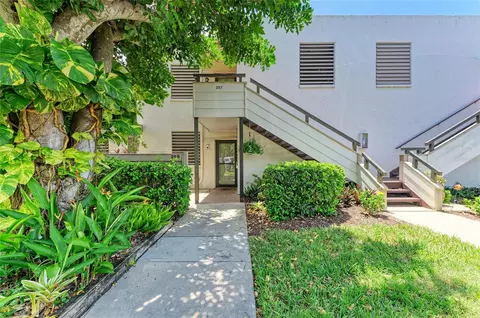 258 Sherwood Dr #258, Bradenton, FL 34210
