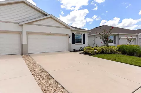 407 157th Ct E, Bradenton, FL 34212