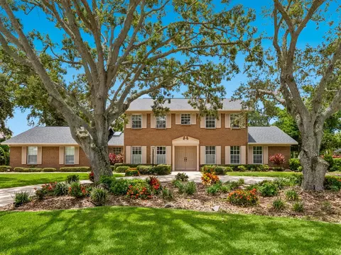 Exterior - 3632 Beneva Oaks Blvd, Sarasota, FL 34238 photo 1 of 15