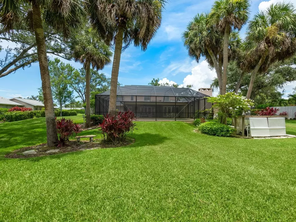 Exterior - 3632 Beneva Oaks Blvd, Sarasota, FL 34238 photo 11 of 15