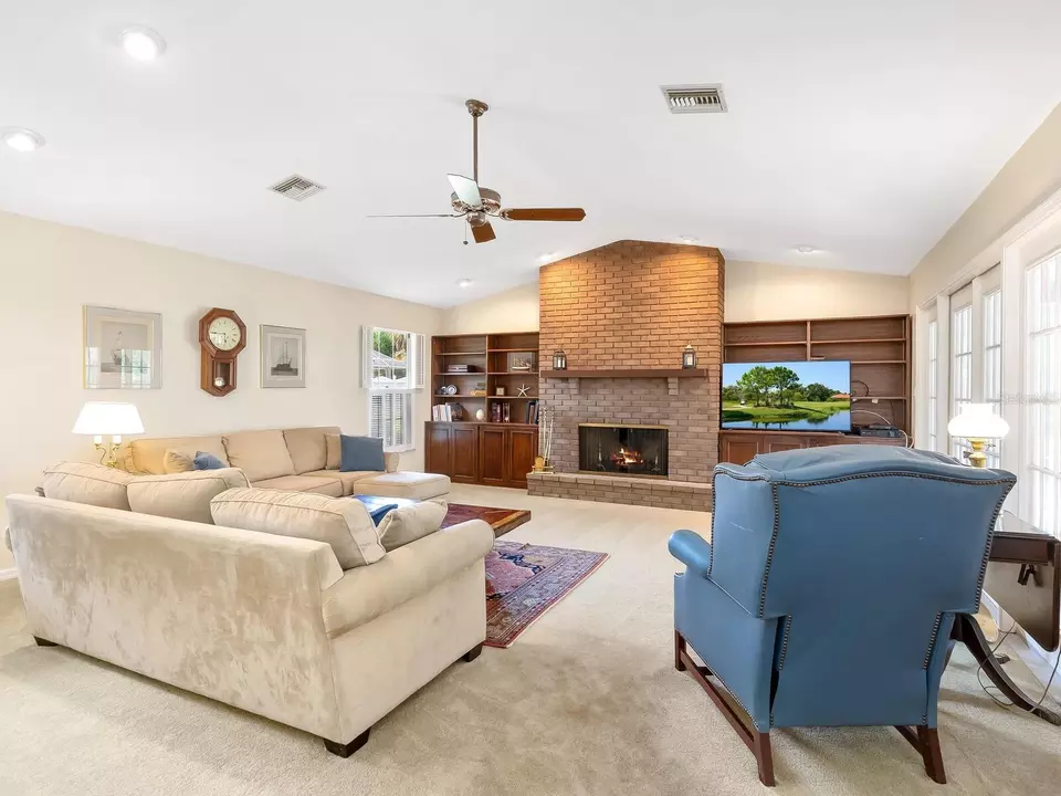Living - 3632 Beneva Oaks Blvd, Sarasota, FL 34238 photo 4 of 7
