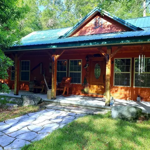 28063 31st Rd, Branford, FL 32008
