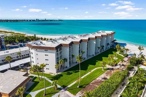 2110 Benjamin Franklin Dr #301, Sarasota, FL 34236