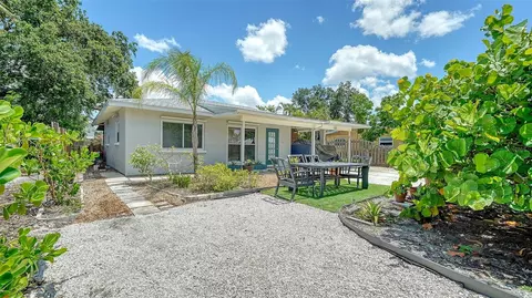 809 40th St, Sarasota, FL 34234