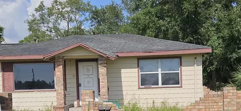 204 Davidson Ave, Inverness, FL 34450
