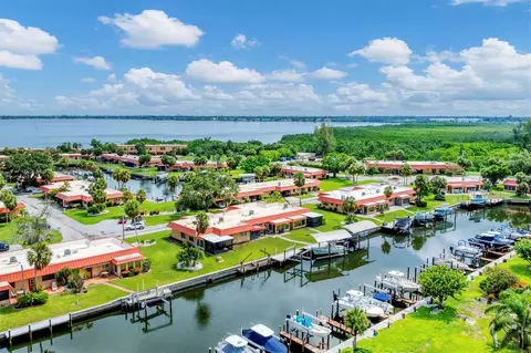 9519 Valencia Cv, Bradenton, FL 34210