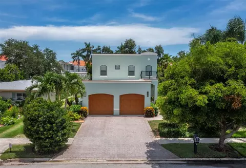 1884 Grove St, Sarasota, FL 34239