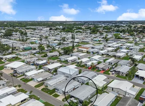 719 50th Avenue Ter W, Bradenton, FL 34207