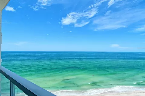 1000 Longboat Club Rd #1105, Longboat Key, FL 34228