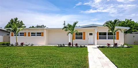 4515 19th Ave W, Bradenton, FL 34209