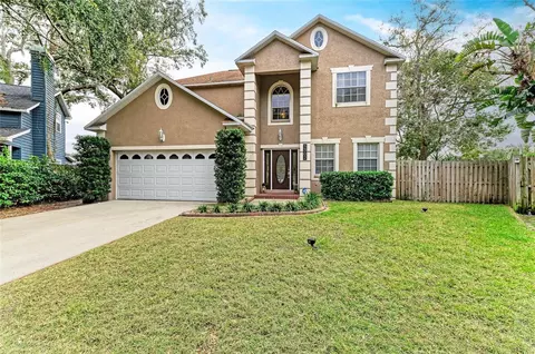 1302 W Carissa Ct, Tampa, FL 33604