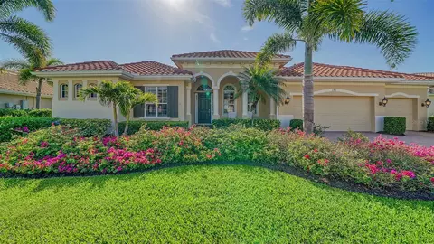 242 Pesaro Dr, North Venice, FL 34275