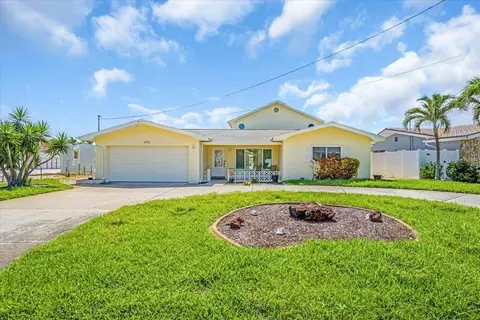 479 Harbor Dr N, Indian Rocks Beach, FL 33785