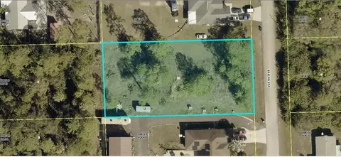 1017 5th Ave, Lehigh Acres, FL 33972