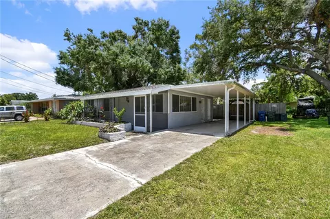 4484 Brooksdale Dr, Sarasota, FL 34232