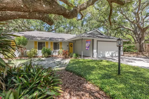 3087 Heather Lake Dr, Sarasota, FL 34235