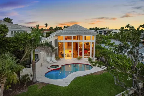 3576 Fair Oaks Way, Longboat Key, FL 34228