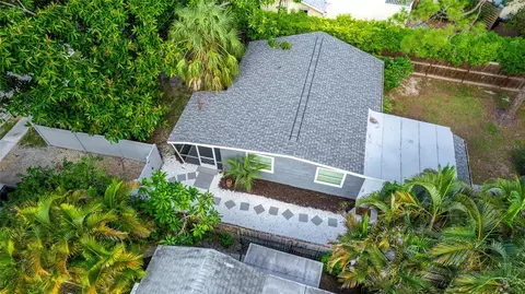 1053 40th St, Sarasota, FL 34234