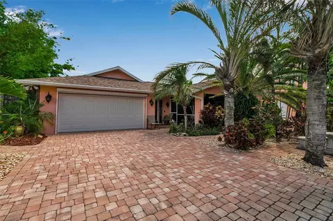 7908 19th Avenue Dr W, Bradenton, FL 34209