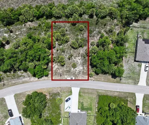 Casco Cir, North Port, FL 34288