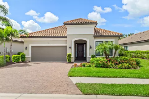 5601 Piccolo St, Nokomis, FL 34275