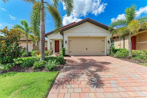 237 Soliera St, Nokomis, FL 34275