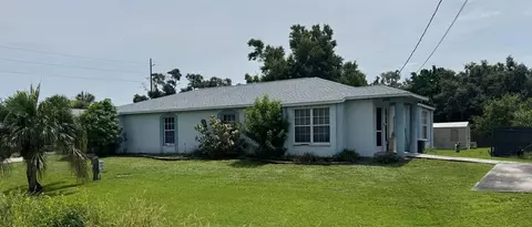 205 8th St NE #205 / 207, Ruskin, FL 33570