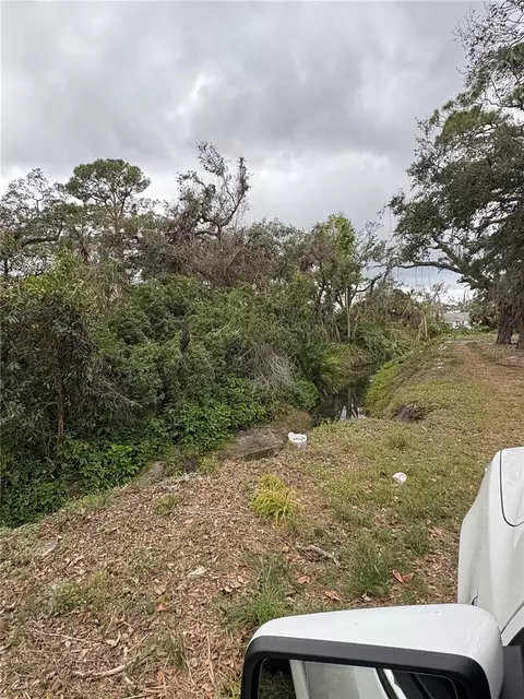 1622 51st Ave E, Bradenton, FL 34203 photo 5
