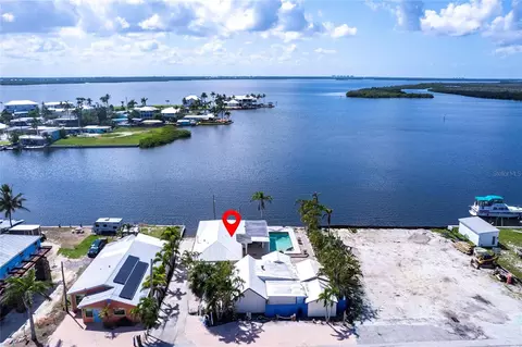 47414743 Pine Island Rd NW, Matlacha, FL 33993