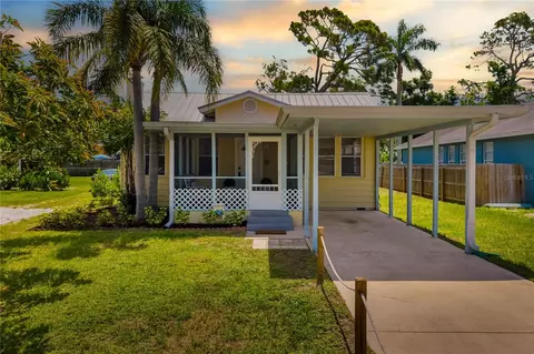 1603 17th St W, Bradenton, FL 34205