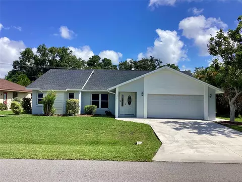 1384 Roosevelt Dr, Venice, FL 34293
