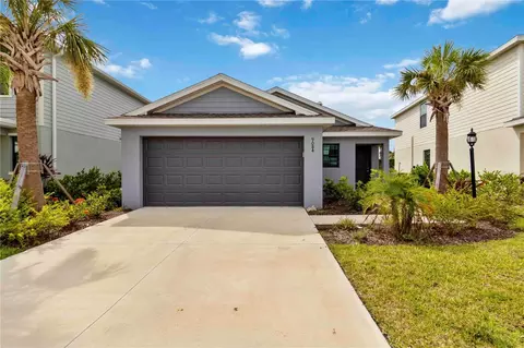 9084 Tequila Sunrise Dr, Sarasota, FL 34241