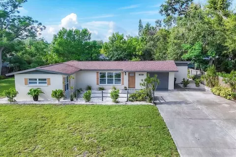 2426 Calamonga Ln, Sarasota, FL 34239