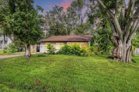 610 Albritton Ave, Sarasota, FL 34232