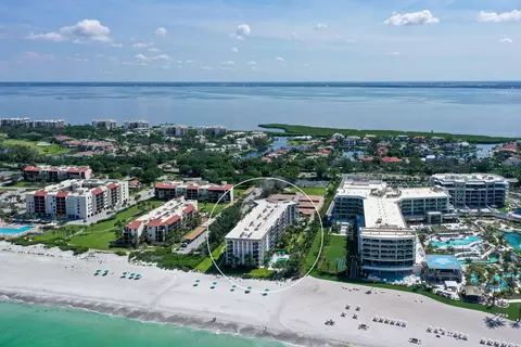 1701 Gulf Of Mexico Dr #404, Longboat Key, FL 34228