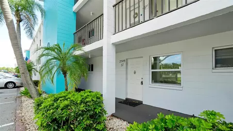 2509 Flamingo Blvd #L7, Bradenton, FL 34207