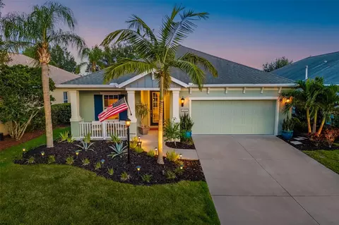 12153 Forest Park Cir, Bradenton, FL 34211