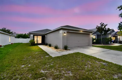 11161 Summer Star Dr, Riverview, FL 33579