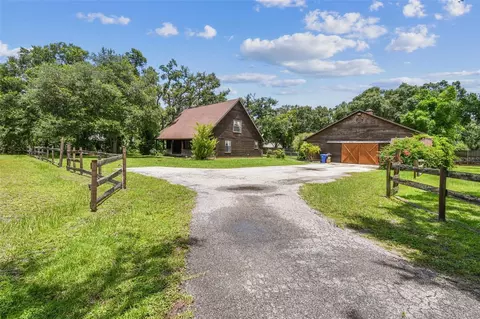 1611 Wagonwheel Rd, Wimauma, FL 33598