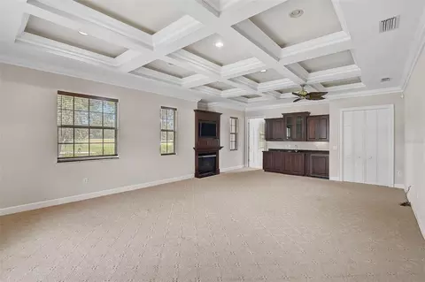 Living - 852 Macewen Dr, Osprey, FL 34229 photo 8 of 8